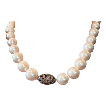 Load image into Gallery viewer, Edison Pearl Necklace
