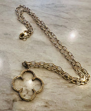 Load image into Gallery viewer, Quatrefoil pendant
