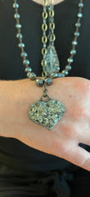 Load image into Gallery viewer, Heart of druzy
