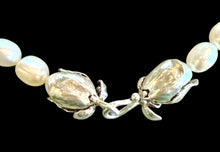 Load image into Gallery viewer, Fresh water pearls with sterling flower clasp necklace

